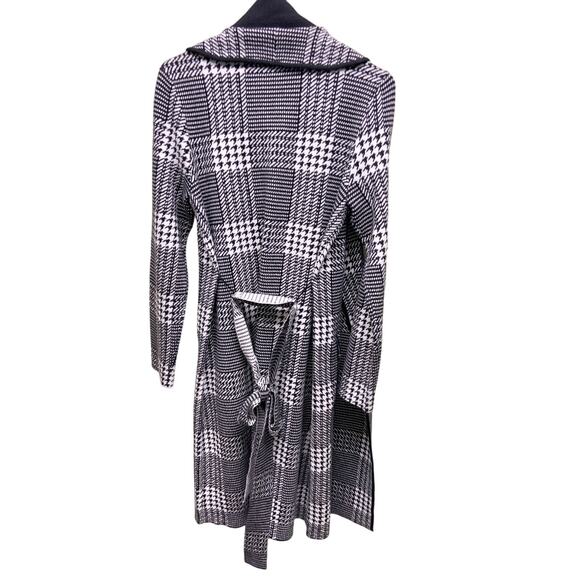 Tahari Zip Up Cardigan Sweater Coat Houndstooth Size M - Picture 4 of 5